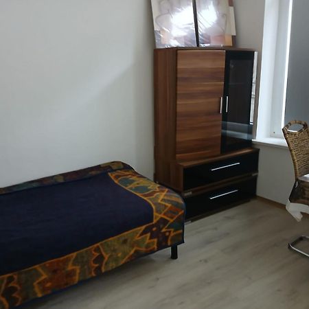 Familienappartement In Zentrum Шверин Екстериор снимка